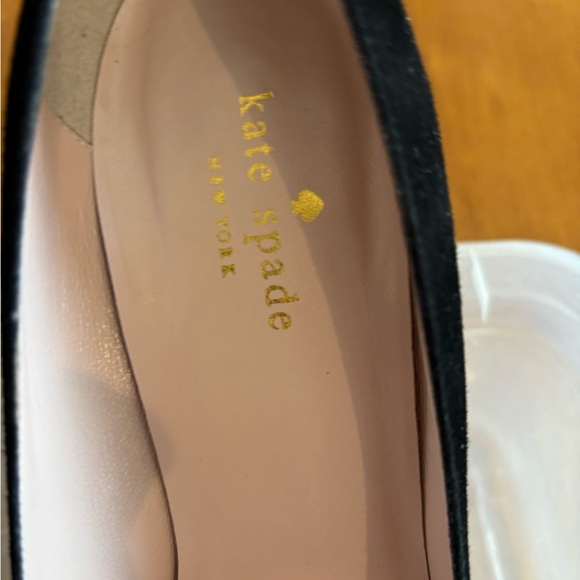 Black suede Kate spade heels - Picture 4 of 5